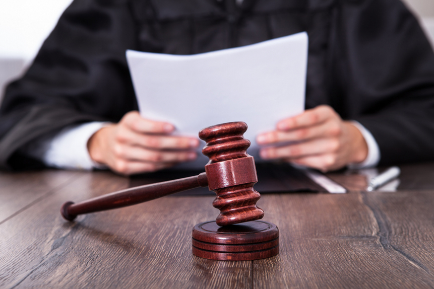 Судья не поверила в юридическую неграмотность недовольного клиента