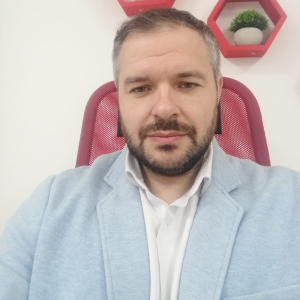 Кузнецов Тимур Сергеевич - Руководитель отдела продаж